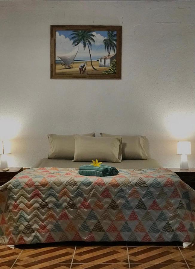 Chalé Privativo à beira do rio Jaguareguava na Mata Atlântica em Bertioga SP Villa Esterno foto