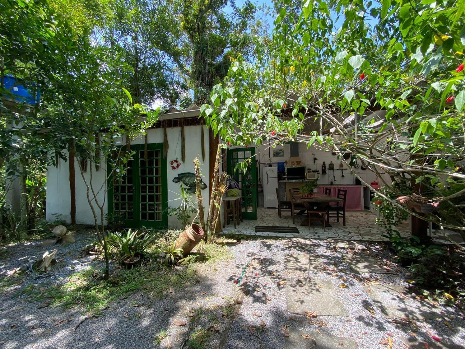 Chalé Privativo à beira do rio Jaguareguava na Mata Atlântica em Bertioga SP Villa Esterno foto